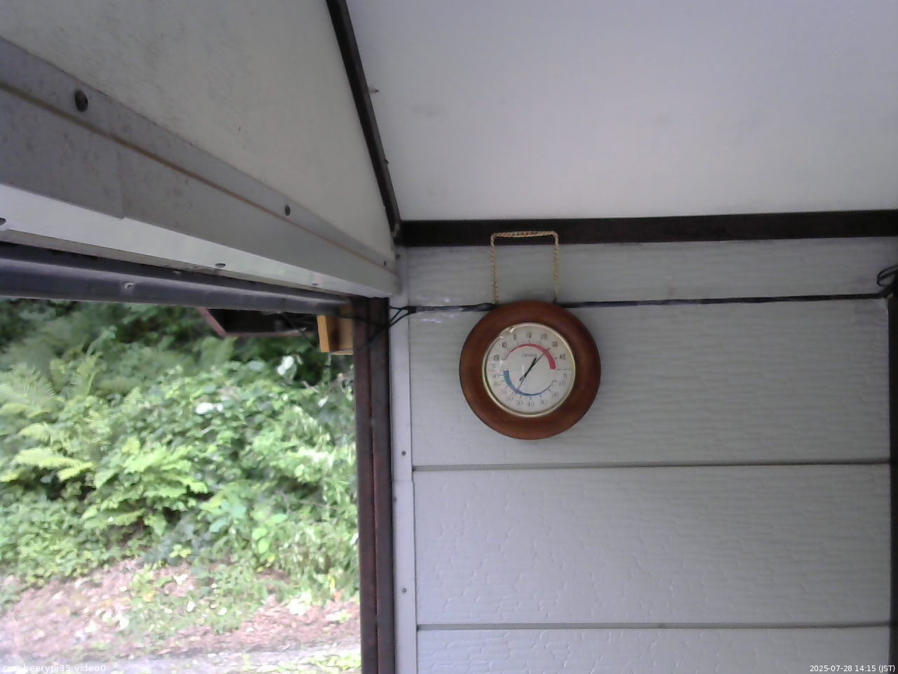 長野県菅平高原 ゆたか山荘 温度計 2025/07/28 14:15