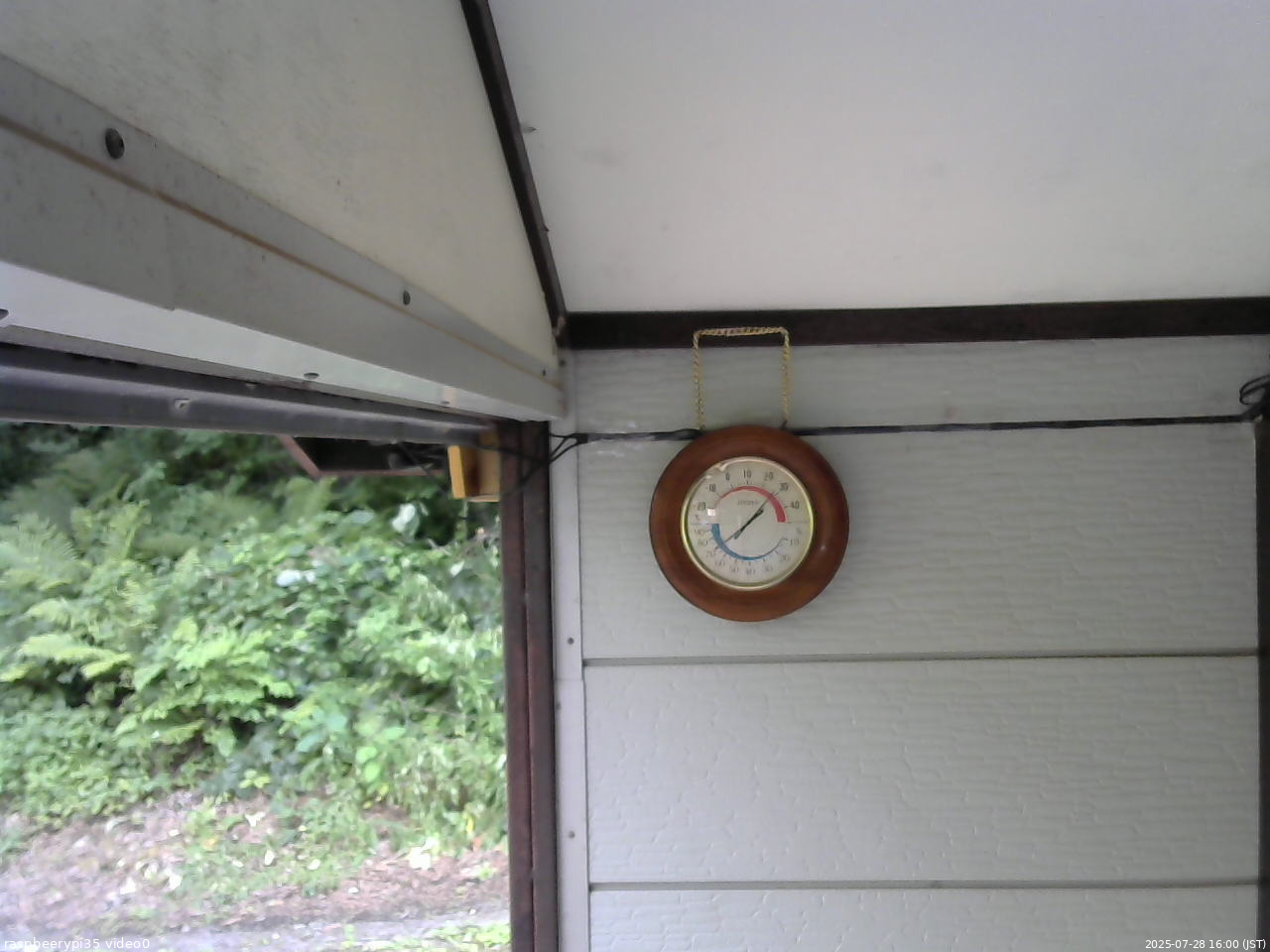 長野県菅平高原 ゆたか山荘 温度計 2025/07/28 16:00