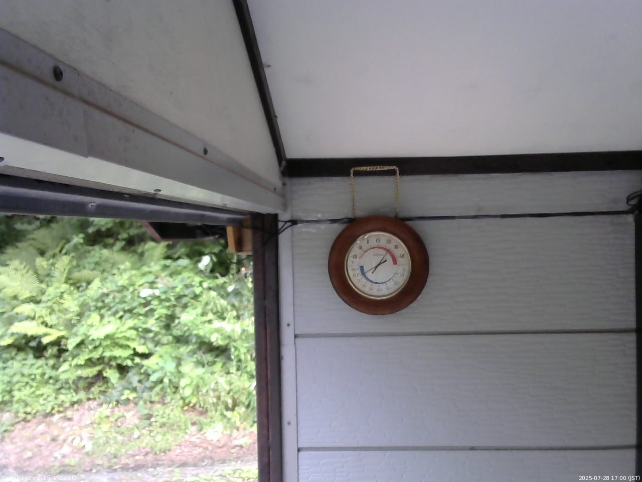 長野県菅平高原 ゆたか山荘 温度計 2025/07/28 17:00