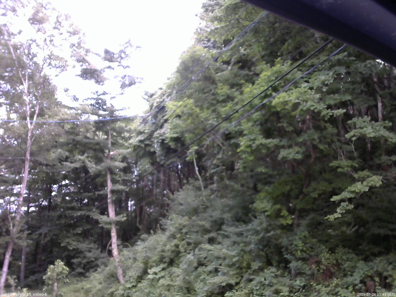 長野県菅平高原 ゆたか山荘 東側上空 2025/07/28 17:45