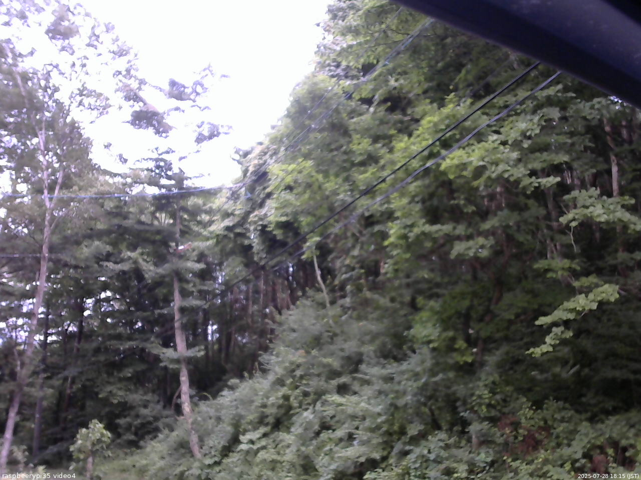 長野県菅平高原 ゆたか山荘 東側上空 2025/07/28 18:15