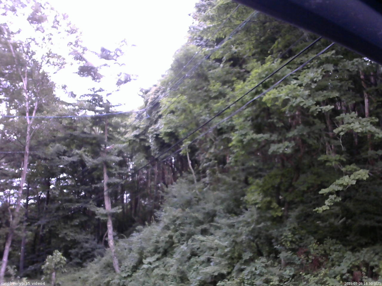長野県菅平高原 ゆたか山荘 東側上空 2025/07/28 18:30