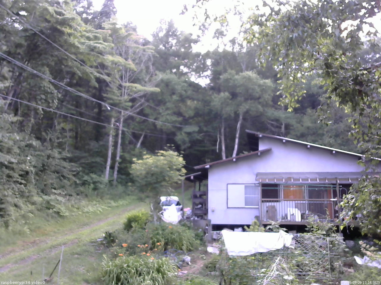 長野県菅平高原 ゆたか山荘 西側(坂上) 2025/07/29 17:15
