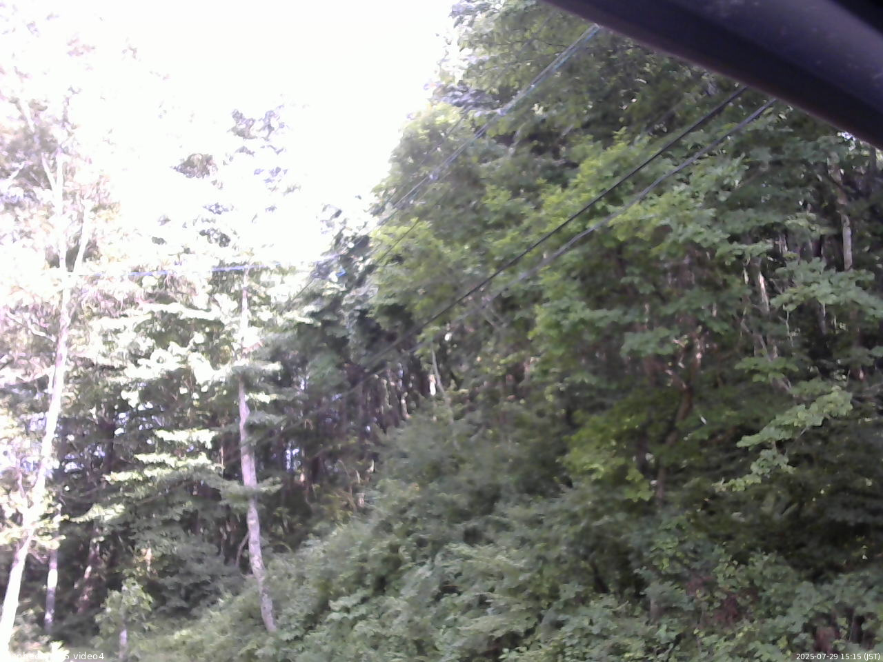長野県菅平高原 ゆたか山荘 東側上空 2025/07/29 15:15
