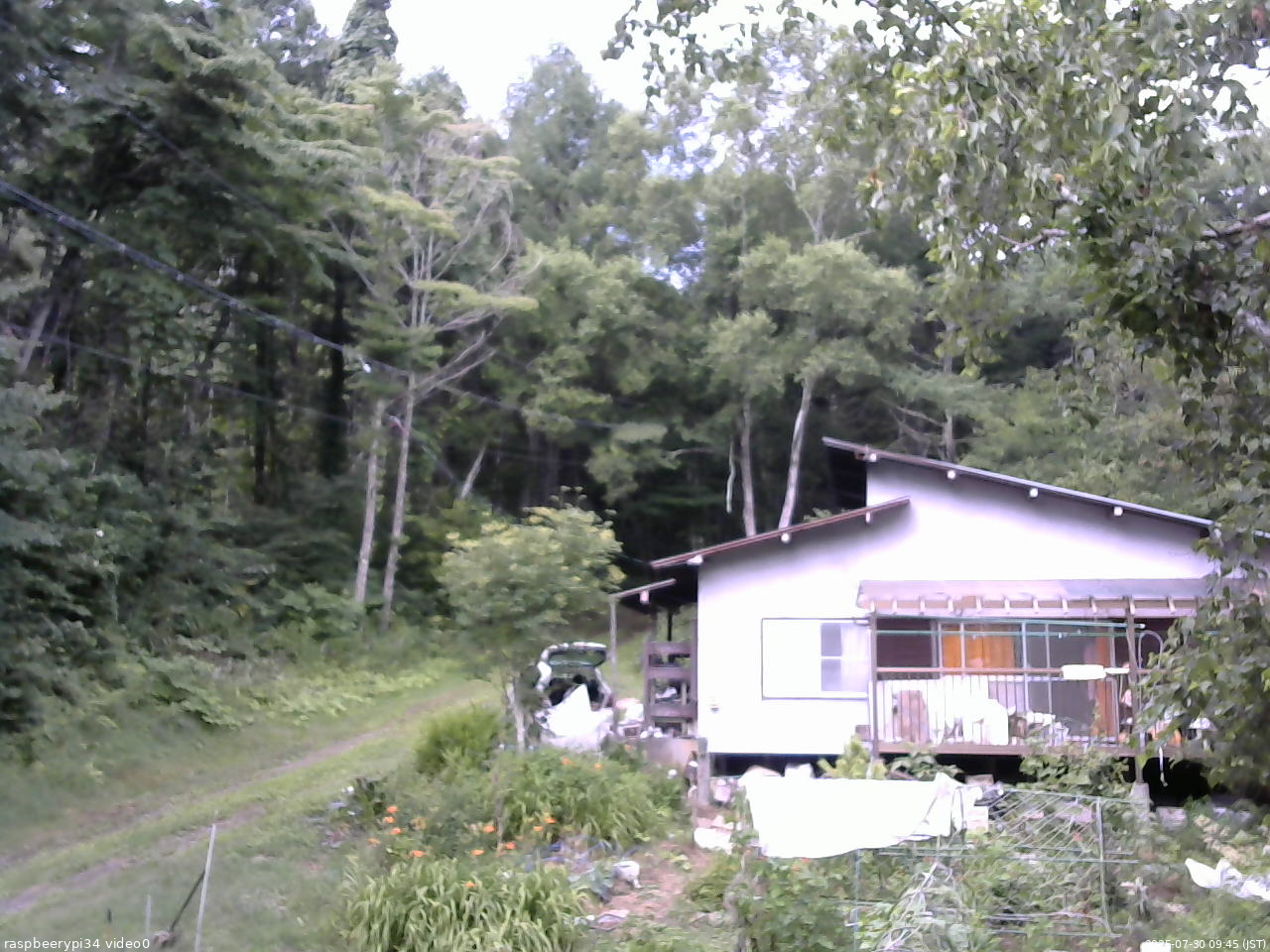 長野県菅平高原 ゆたか山荘 西側(坂上) 2025/07/30 09:45