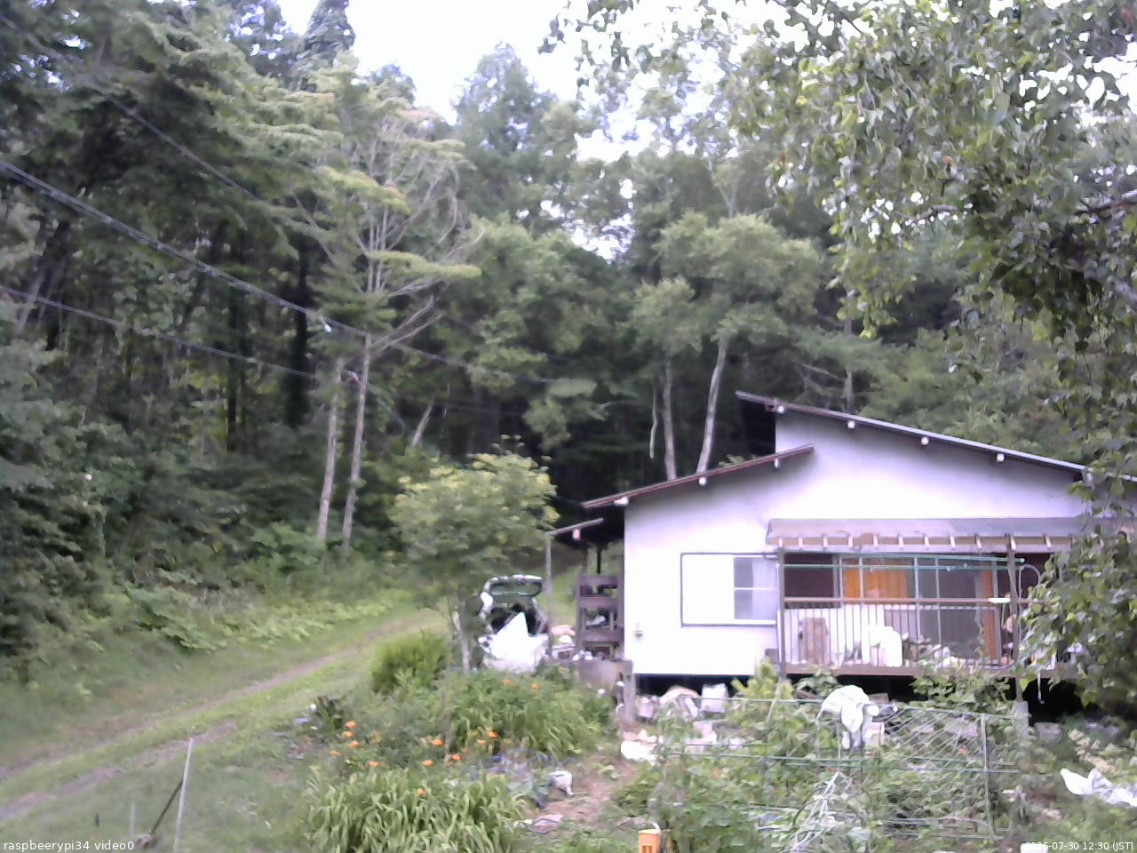 長野県菅平高原 ゆたか山荘 西側(坂上) 2025/07/30 12:30