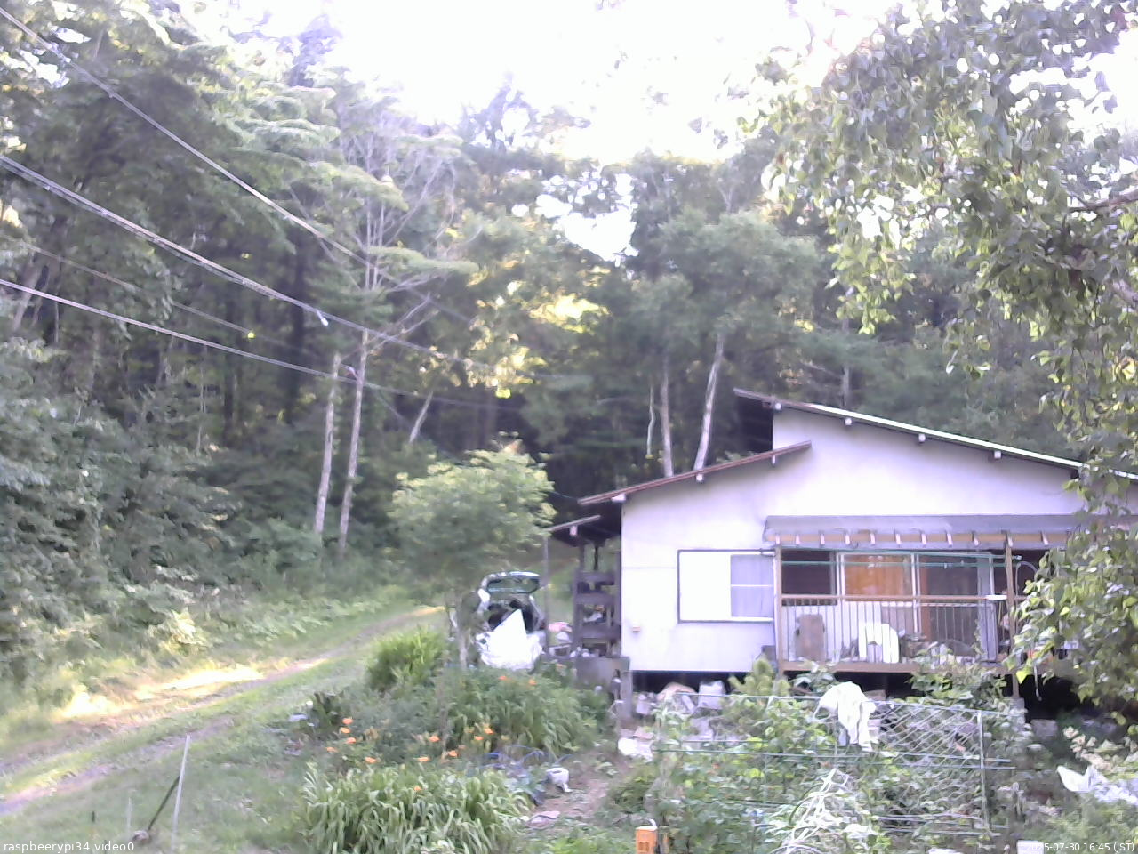 長野県菅平高原 ゆたか山荘 西側(坂上) 2025/07/30 16:45