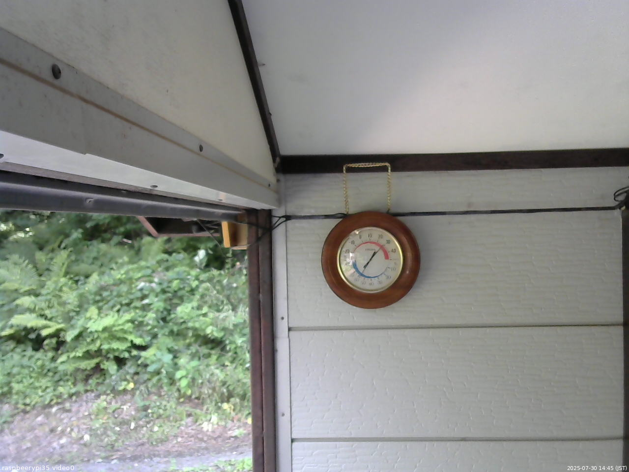 長野県菅平高原 ゆたか山荘 温度計 2025/07/30 14:45