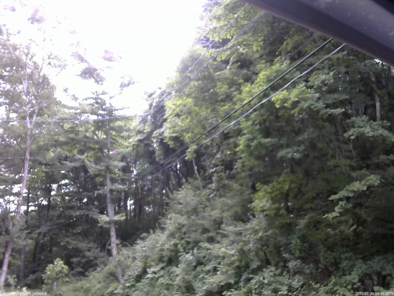 長野県菅平高原 ゆたか山荘 東側上空 2025/07/30 09:45