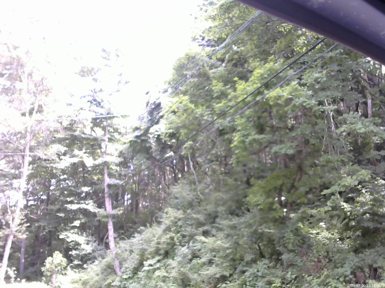 長野県菅平高原 ゆたか山荘 東側上空 2025/07/30 13:15