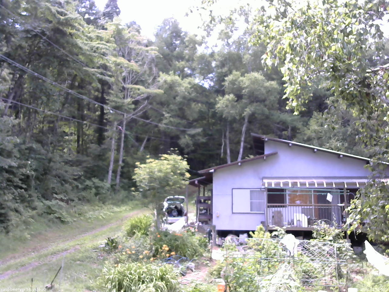 長野県菅平高原 ゆたか山荘 西側(坂上) 2025/07/31 12:30