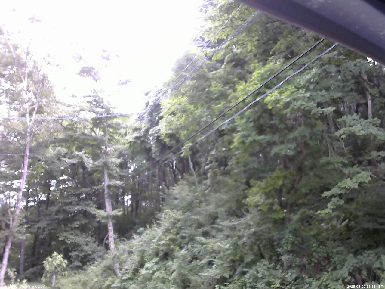 長野県菅平高原 ゆたか山荘 東側上空 2025/08/02 11:15