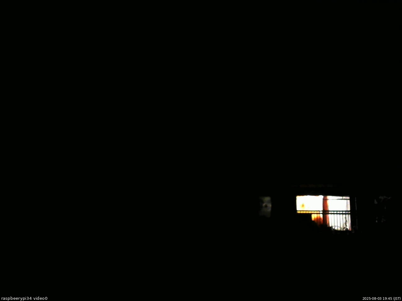 長野県菅平高原 ゆたか山荘 西側(坂上) 2025/08/03 19:45