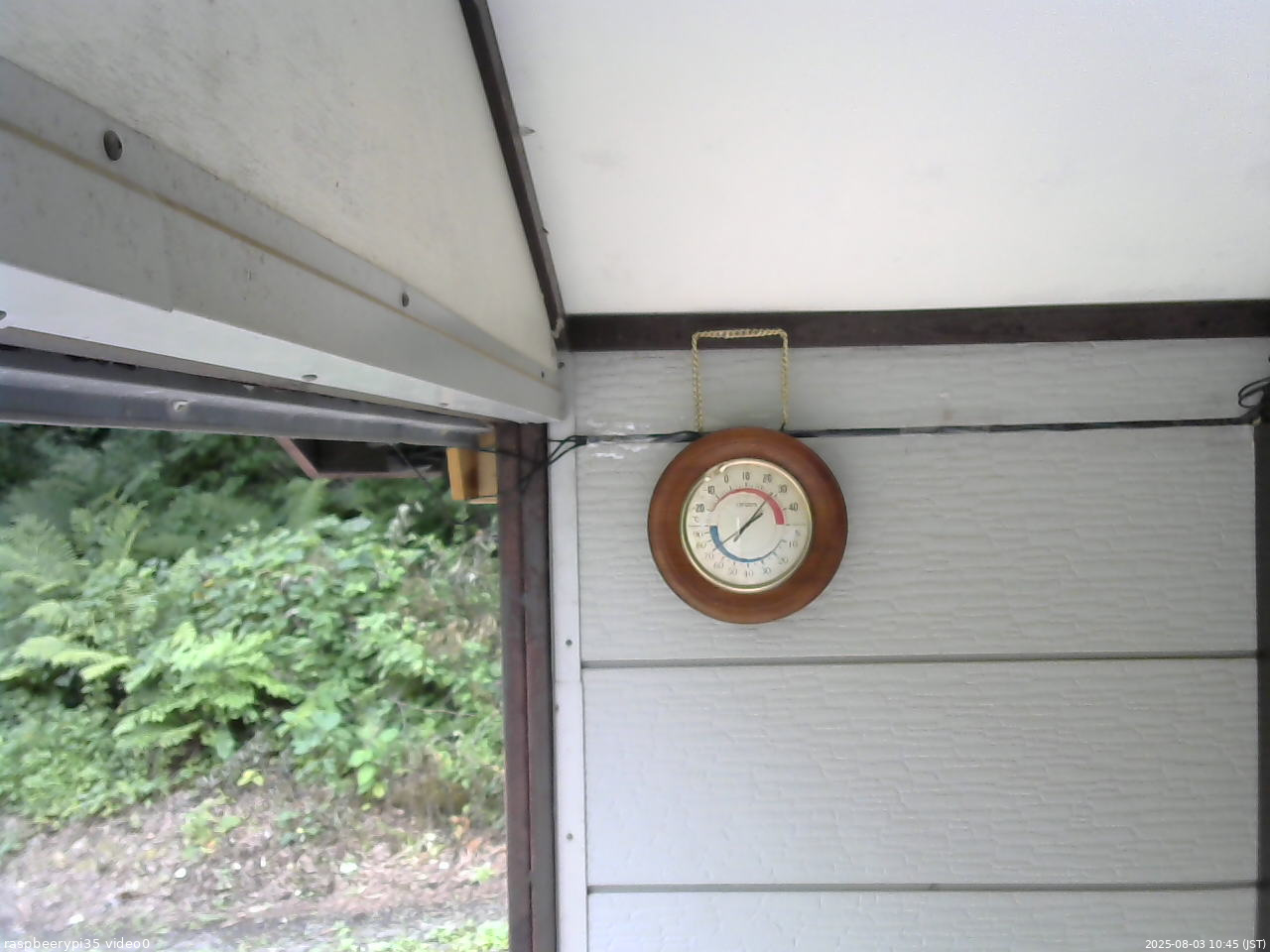 長野県菅平高原 ゆたか山荘 温度計 2025/08/03 10:45