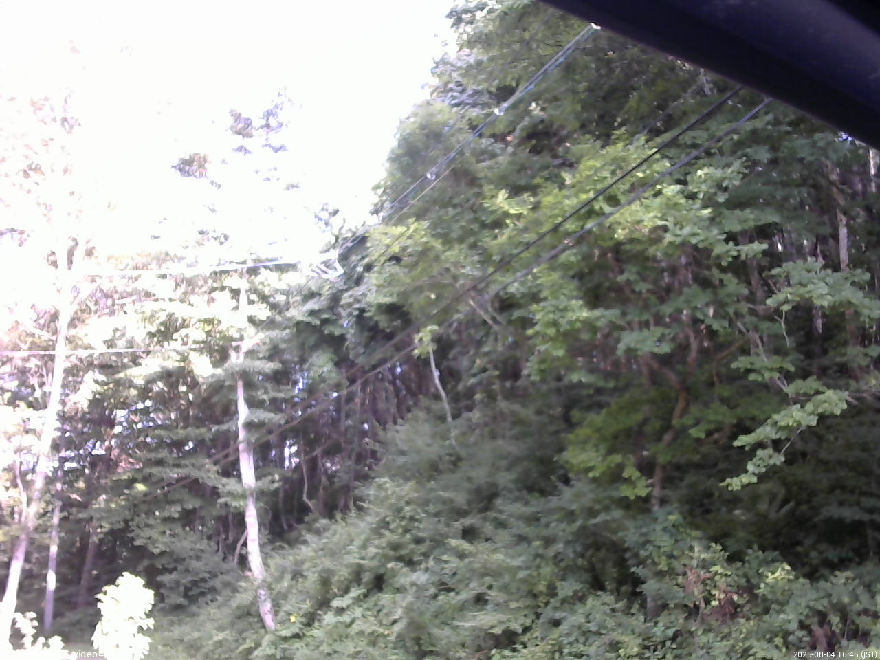 長野県菅平高原 ゆたか山荘 東側上空 2025/08/04 16:45