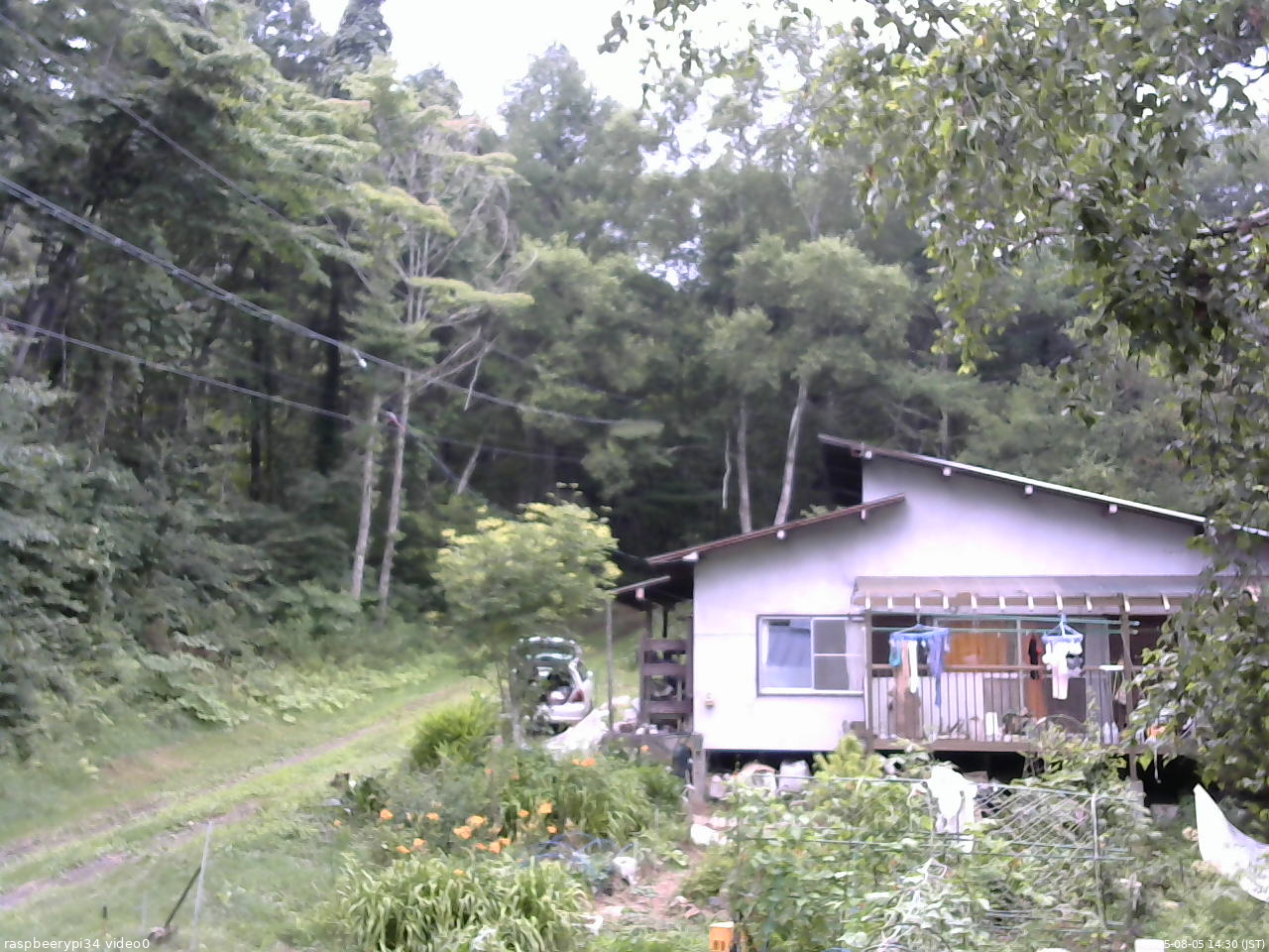 長野県菅平高原 ゆたか山荘 西側(坂上) 2025/08/05 14:30