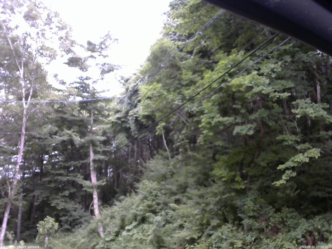 長野県菅平高原 ゆたか山荘 東側上空 2025/08/05 17:15