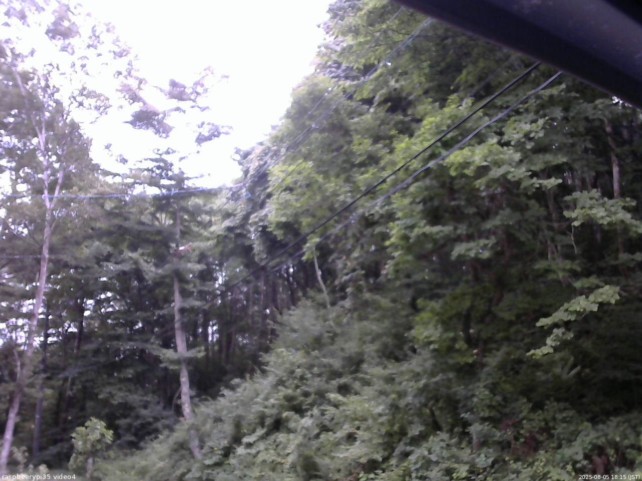 長野県菅平高原 ゆたか山荘 東側上空 2025/08/05 18:15