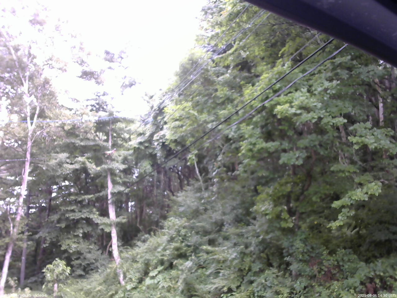 長野県菅平高原 ゆたか山荘 東側上空 2025/08/06 14:30