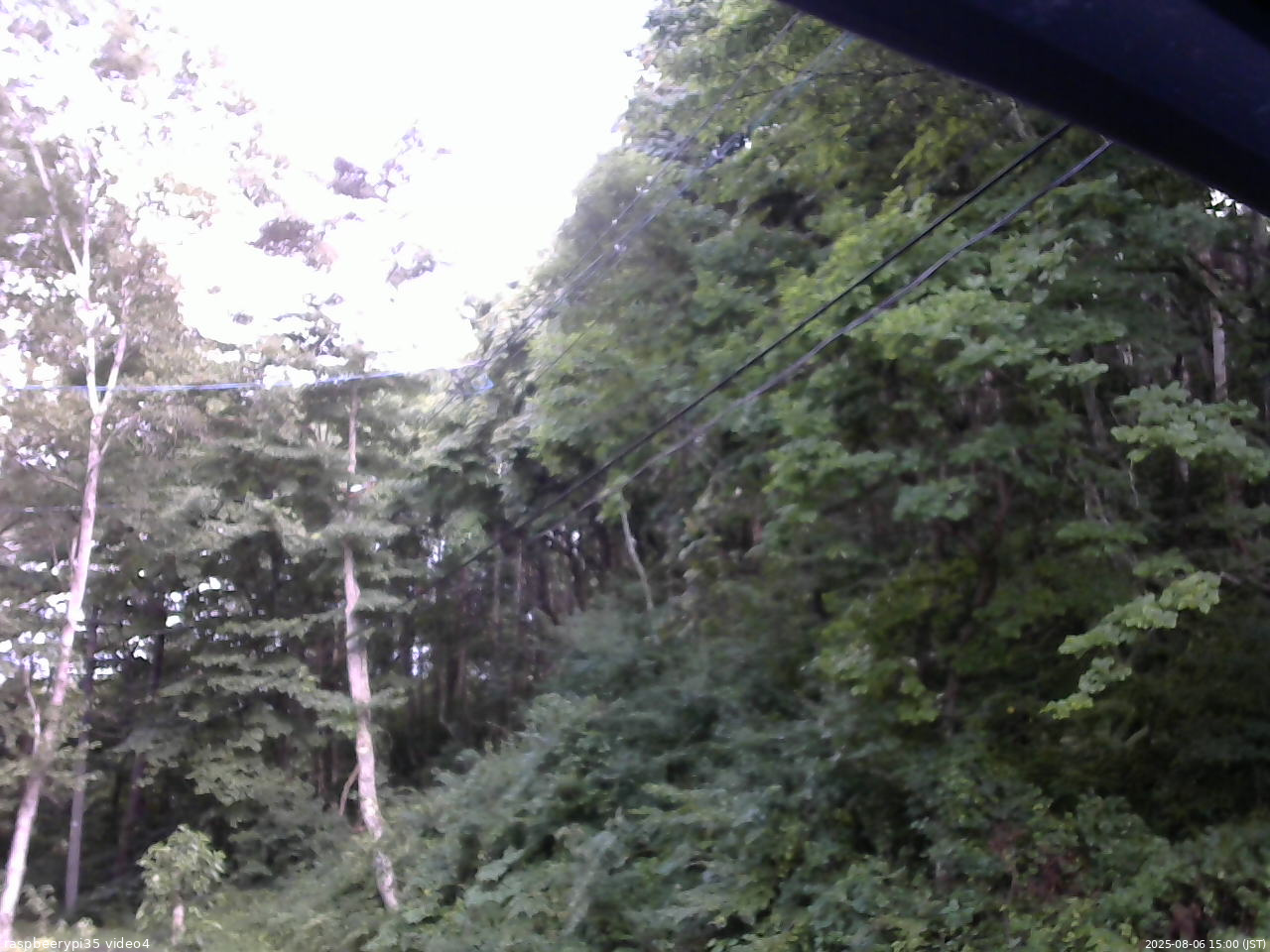 長野県菅平高原 ゆたか山荘 東側上空 2025/08/06 15:00