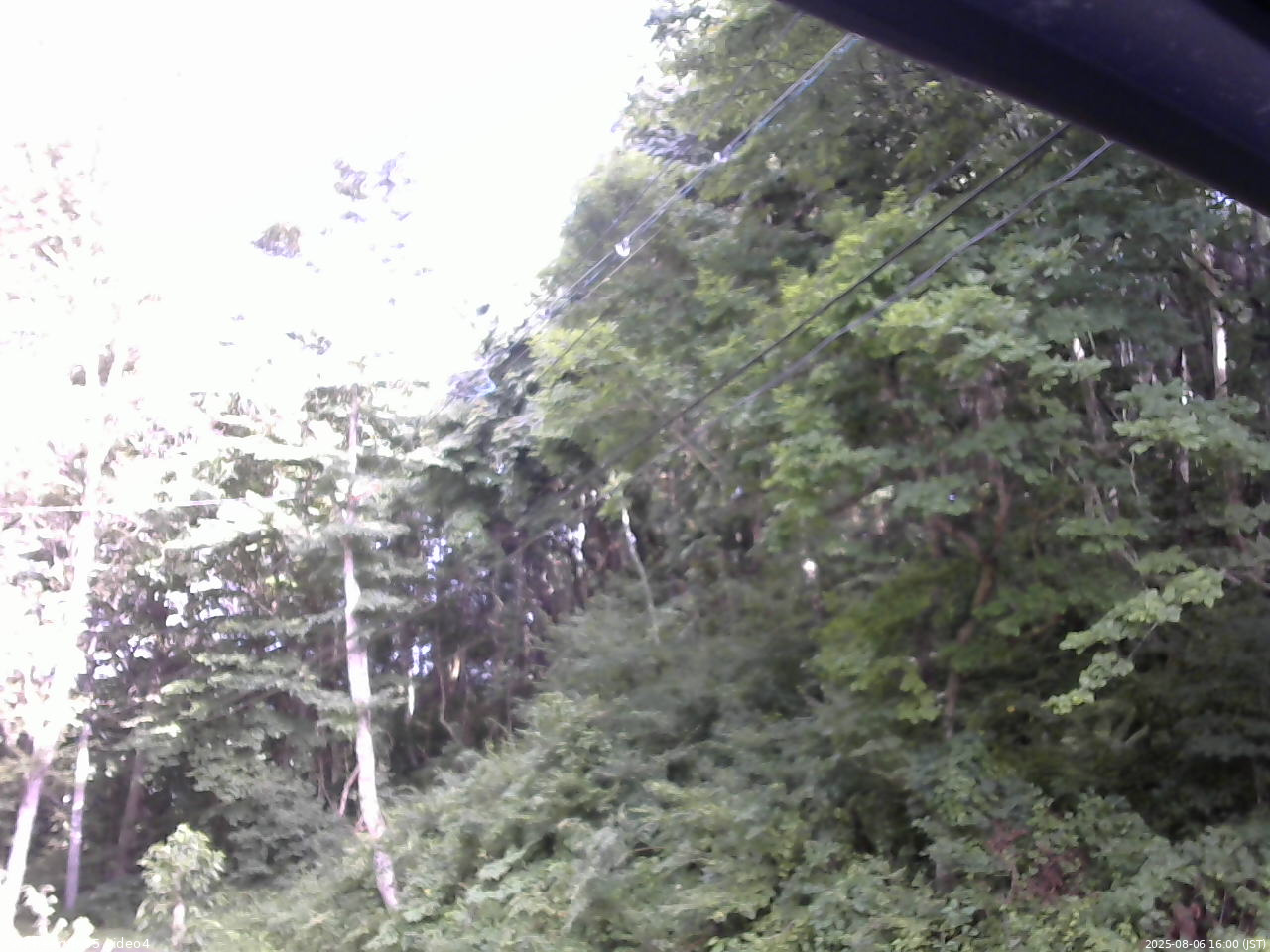 長野県菅平高原 ゆたか山荘 東側上空 2025/08/06 16:00