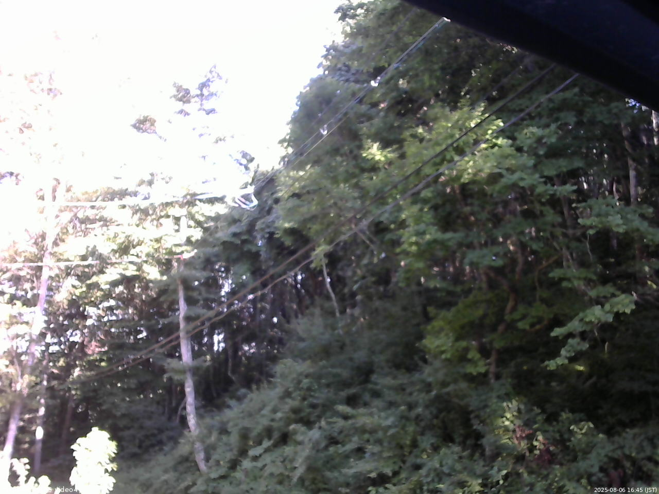 長野県菅平高原 ゆたか山荘 東側上空 2025/08/06 16:45