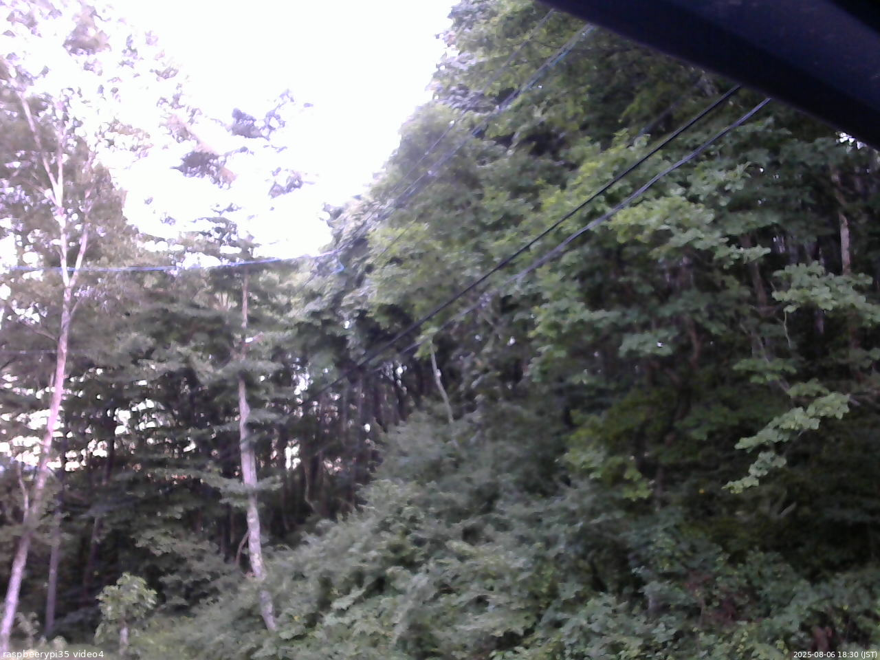 長野県菅平高原 ゆたか山荘 東側上空 2025/08/06 18:30