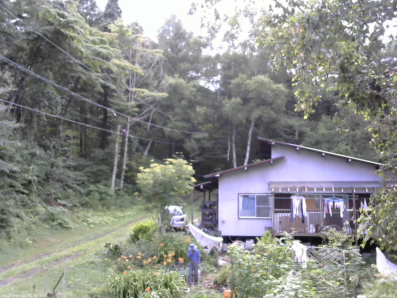 長野県菅平高原 ゆたか山荘 西側(坂上) 2025/08/07 15:45