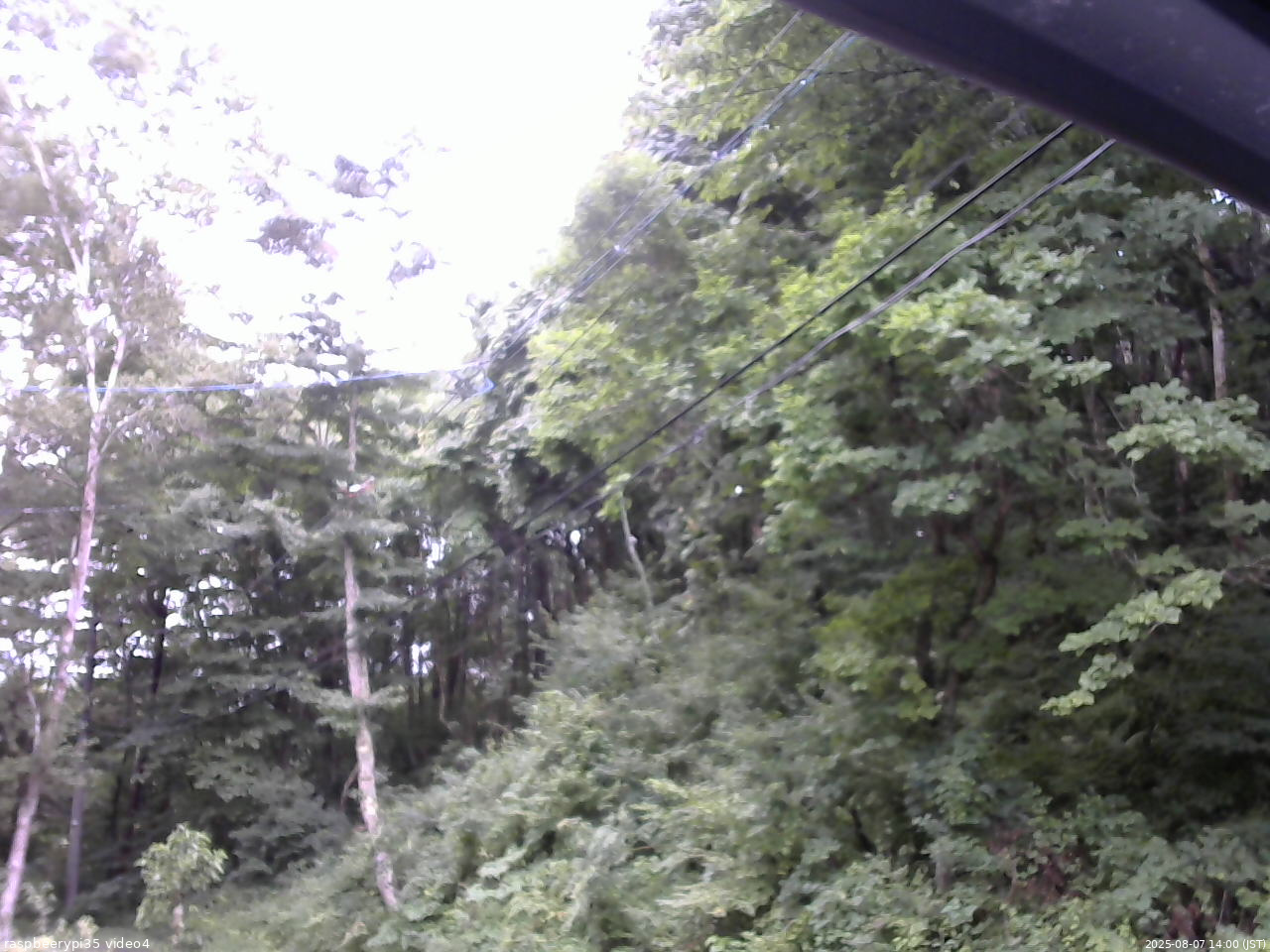 長野県菅平高原 ゆたか山荘 東側上空 2025/08/07 14:00