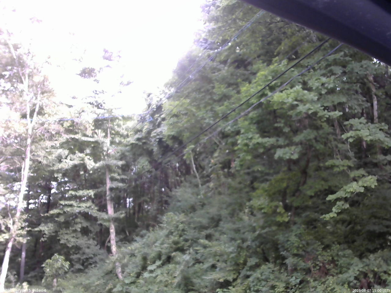 長野県菅平高原 ゆたか山荘 東側上空 2025/08/07 15:00