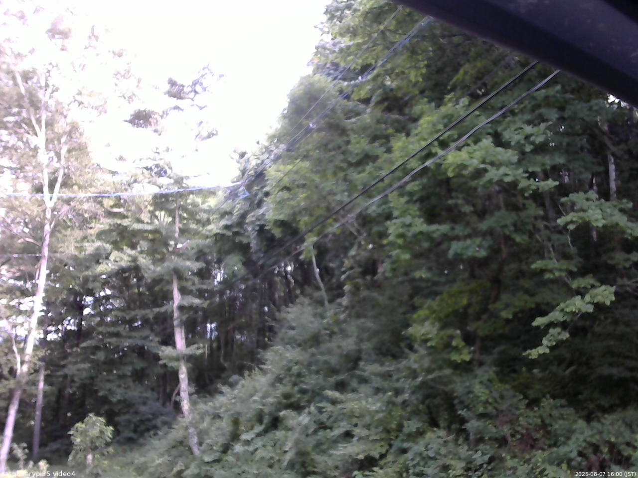 長野県菅平高原 ゆたか山荘 東側上空 2025/08/07 16:00