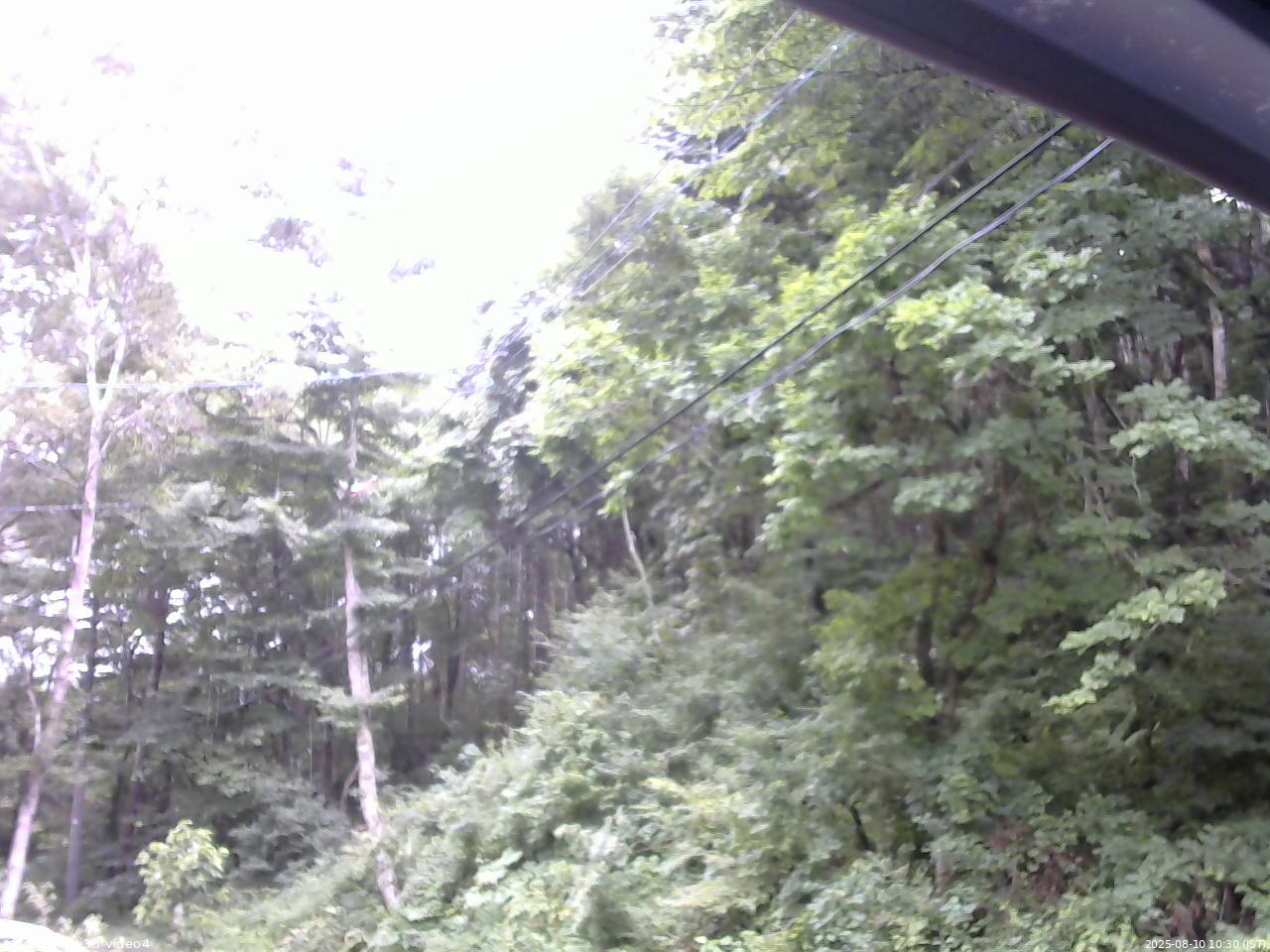 長野県菅平高原 ゆたか山荘 東側上空 2025/08/10 10:30