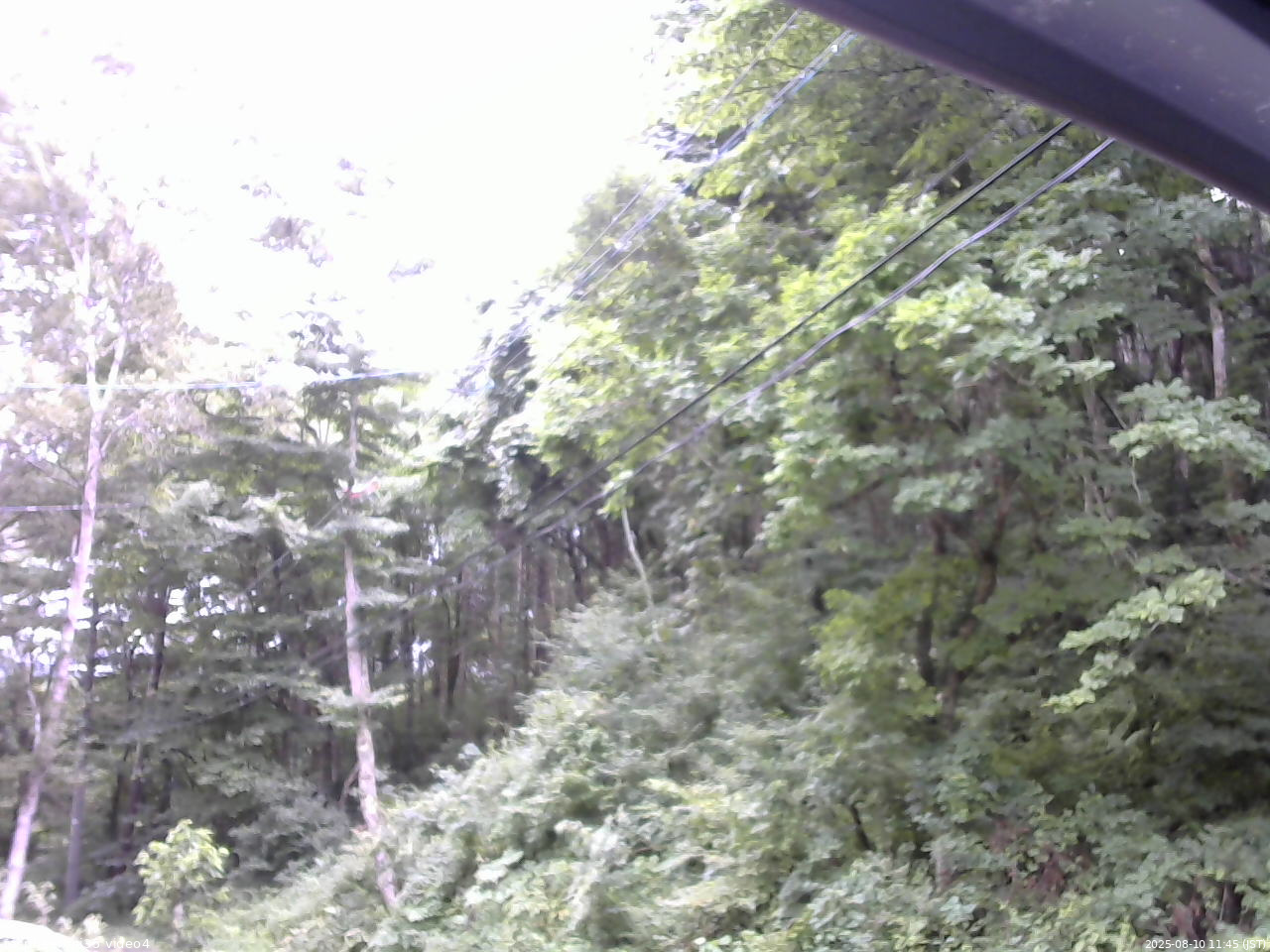 長野県菅平高原 ゆたか山荘 東側上空 2025/08/10 11:45