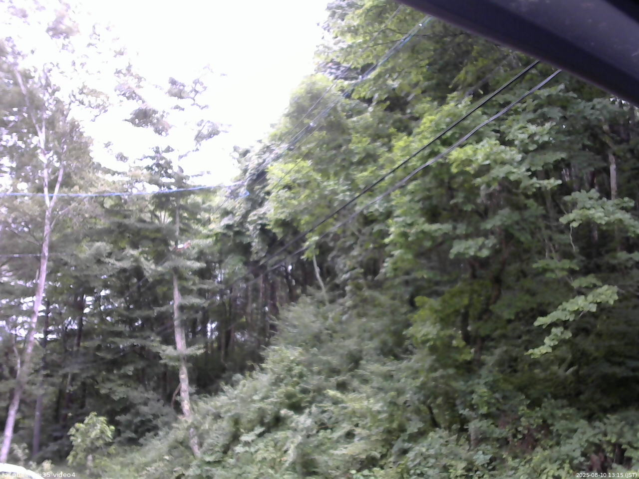 長野県菅平高原 ゆたか山荘 東側上空 2025/08/10 13:15