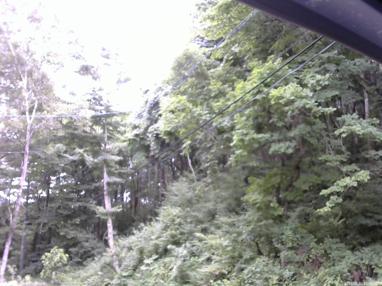 長野県菅平高原 ゆたか山荘 東側上空 2025/08/10 13:45