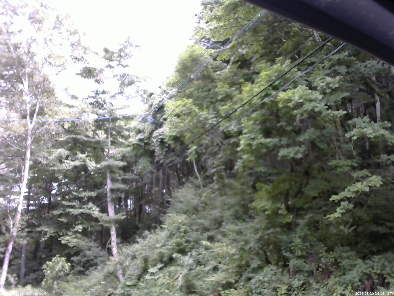 長野県菅平高原 ゆたか山荘 東側上空 2025/08/10 14:15