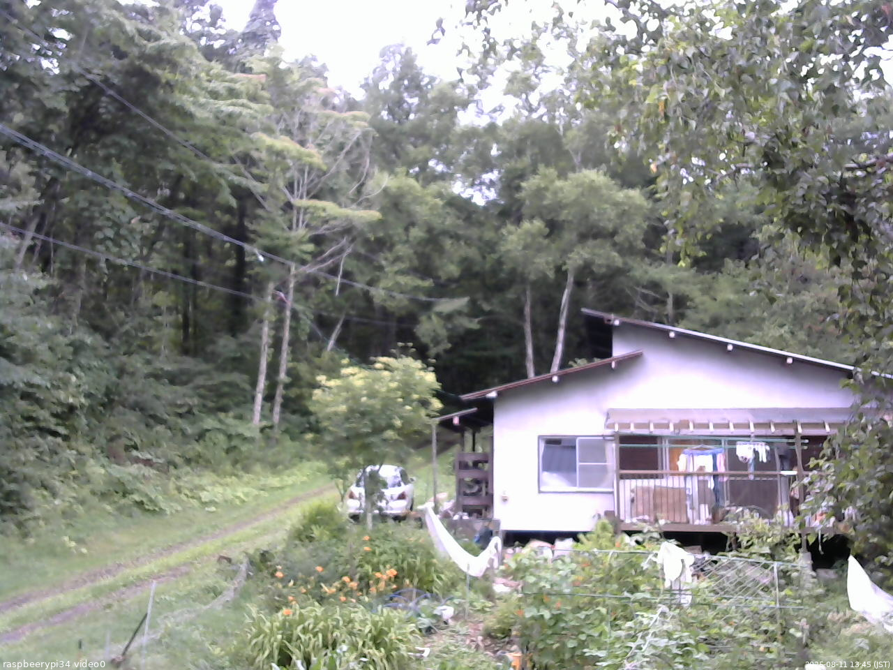 長野県菅平高原 ゆたか山荘 西側(坂上) 2025/08/11 13:45