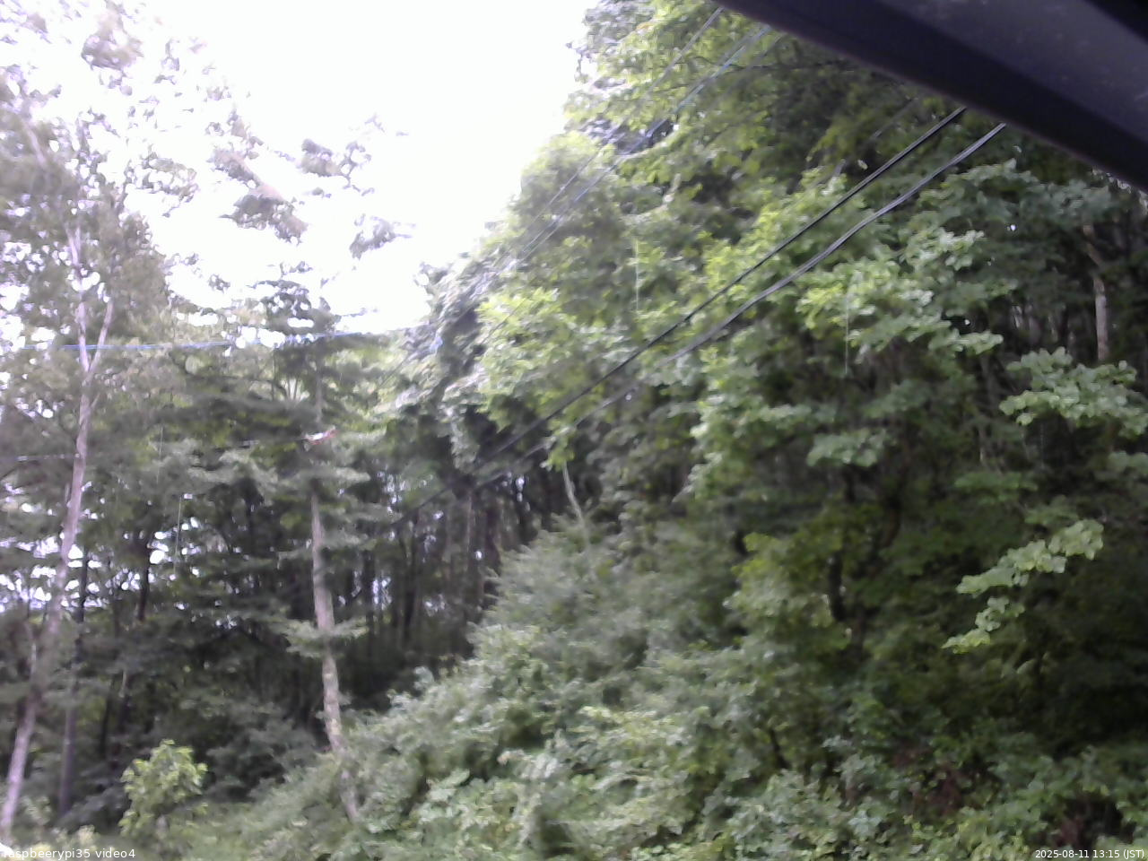 長野県菅平高原 ゆたか山荘 東側上空 2025/08/11 13:15