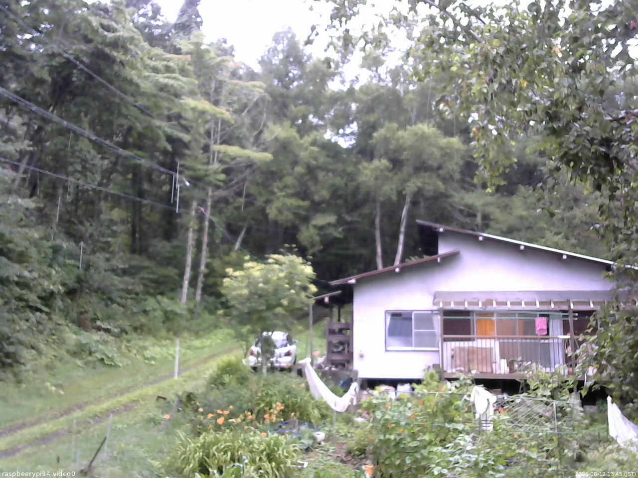 長野県菅平高原 ゆたか山荘 西側(坂上) 2025/08/12 13:45