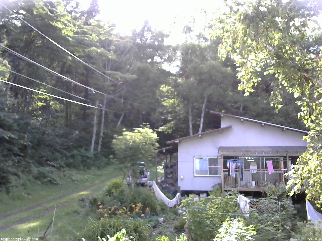 長野県菅平高原 ゆたか山荘 西側(坂上) 2025/08/13 15:45