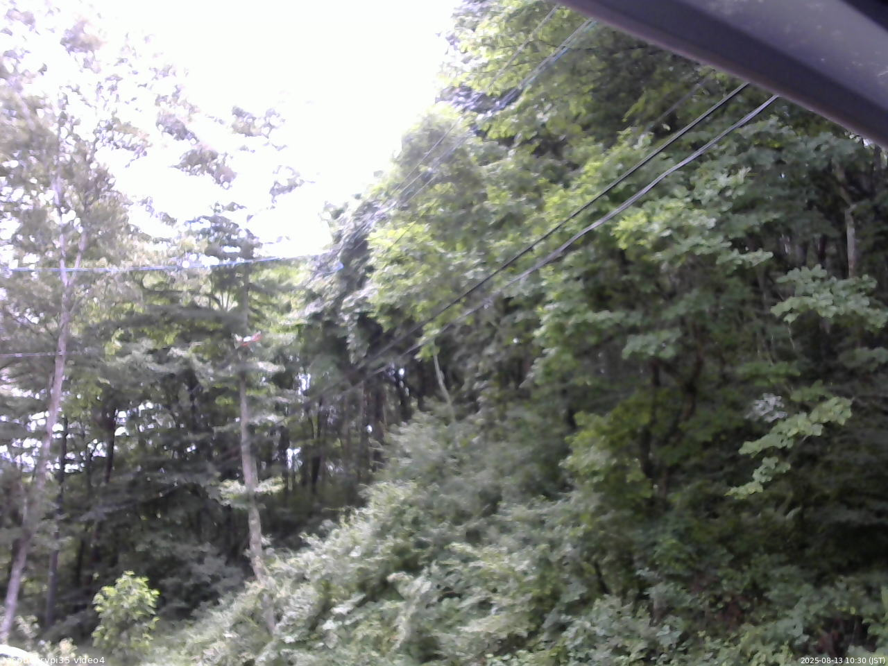 長野県菅平高原 ゆたか山荘 東側上空 2025/08/13 10:30