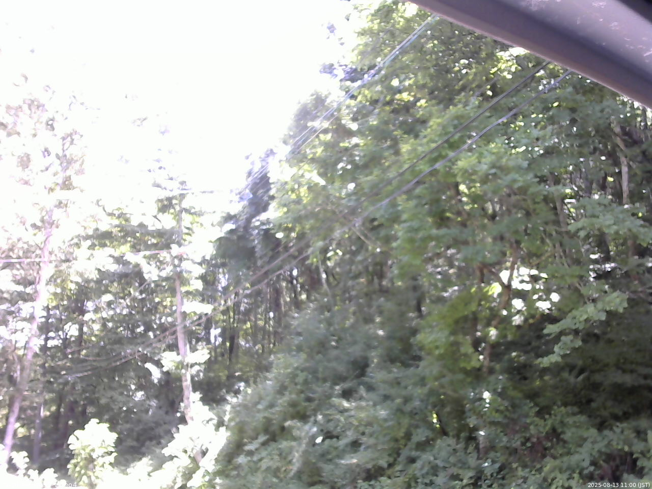 長野県菅平高原 ゆたか山荘 東側上空 2025/08/13 11:00