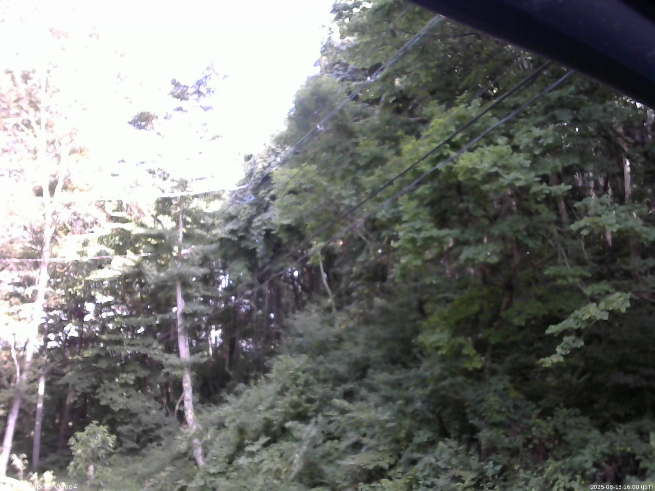 長野県菅平高原 ゆたか山荘 東側上空 2025/08/13 16:00