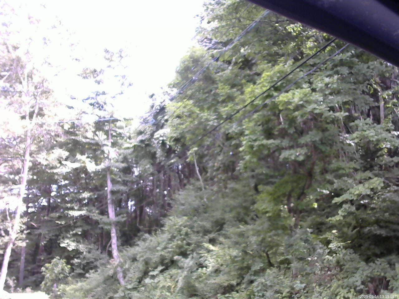 長野県菅平高原 ゆたか山荘 東側上空 2025/08/14 13:15