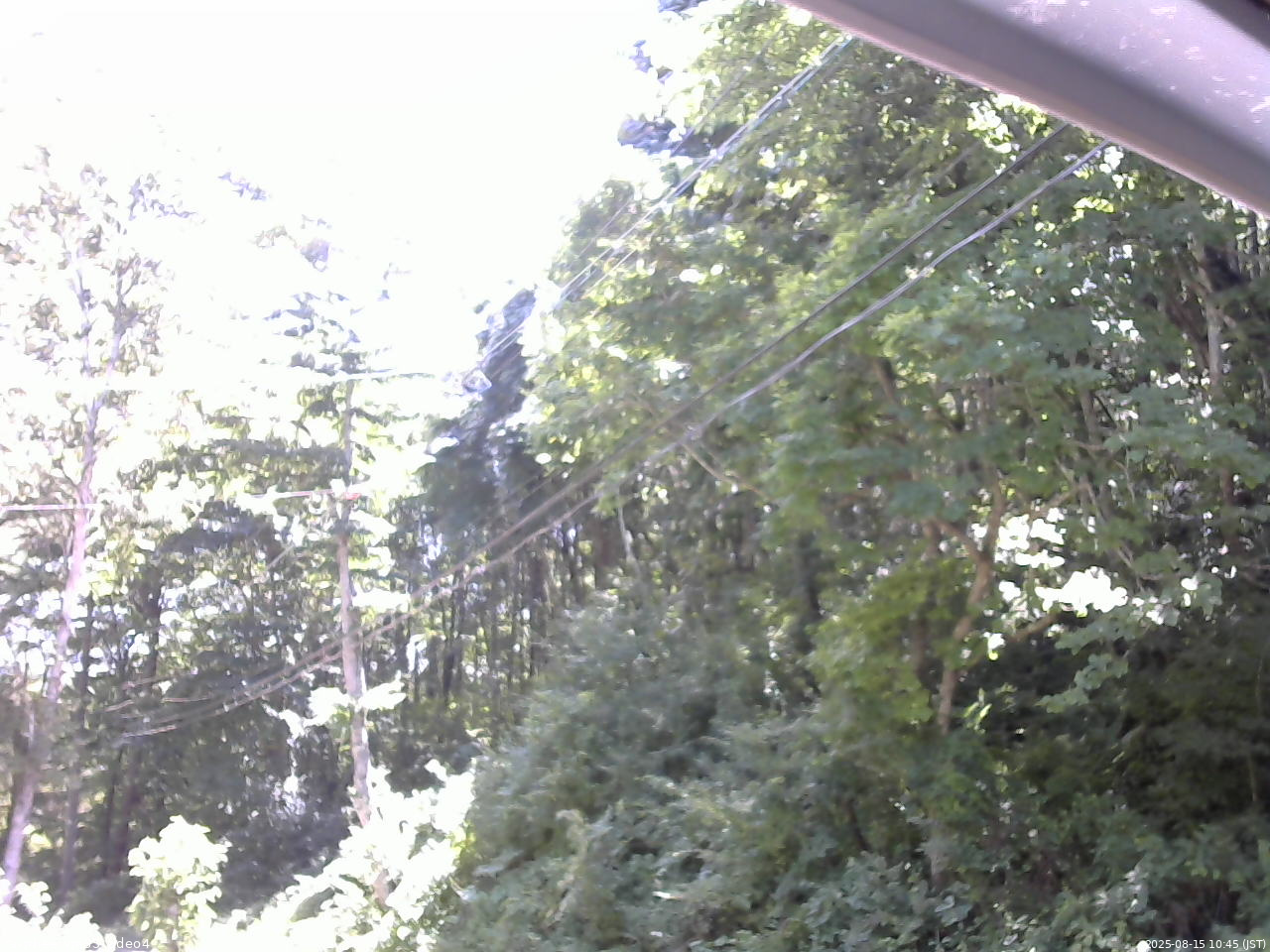 長野県菅平高原 ゆたか山荘 東側上空 2025/08/15 10:45