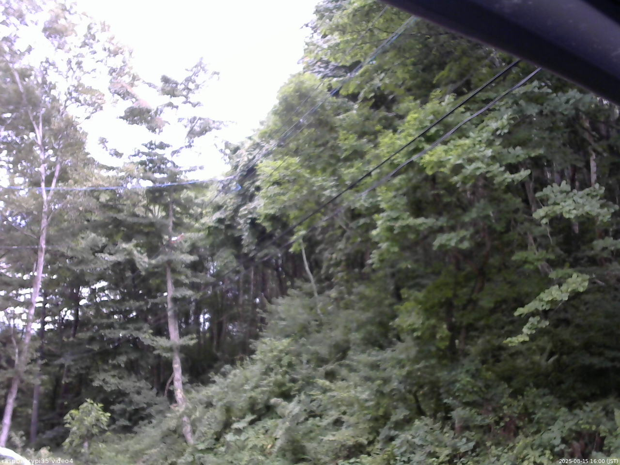 長野県菅平高原 ゆたか山荘 東側上空 2025/08/15 16:00