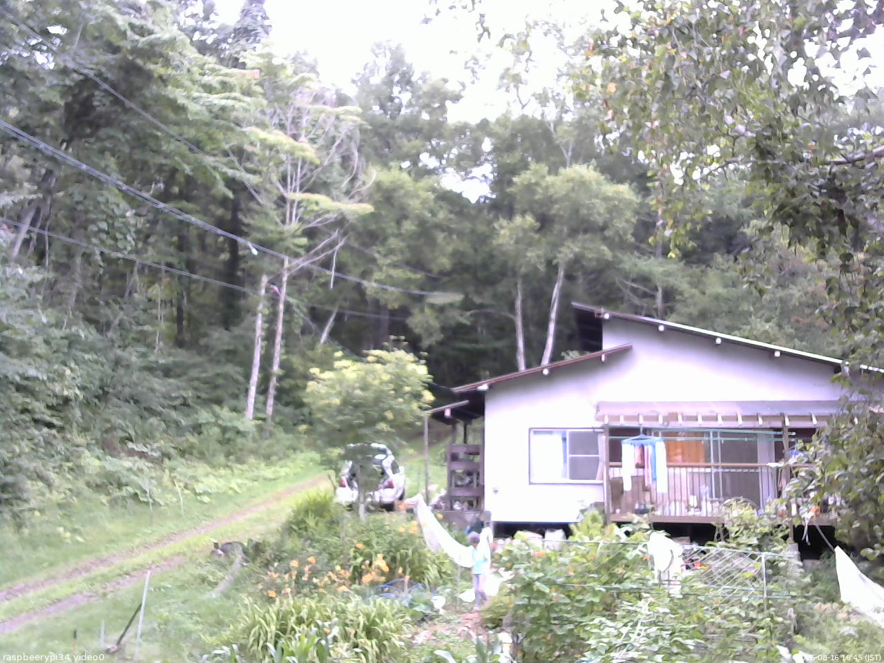 長野県菅平高原 ゆたか山荘 西側(坂上) 2025/08/16 16:45