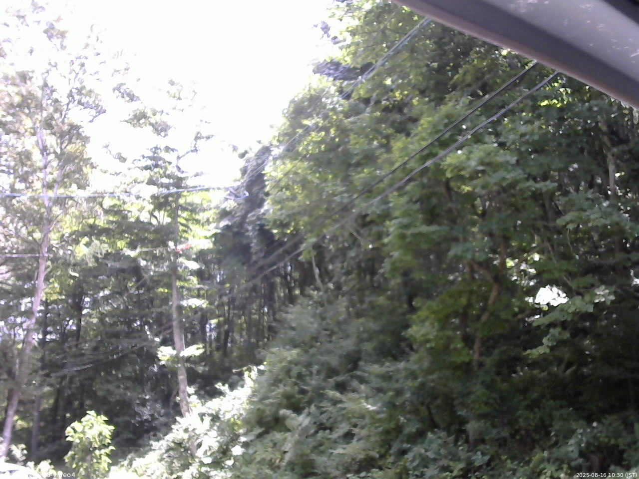長野県菅平高原 ゆたか山荘 東側上空 2025/08/16 10:30