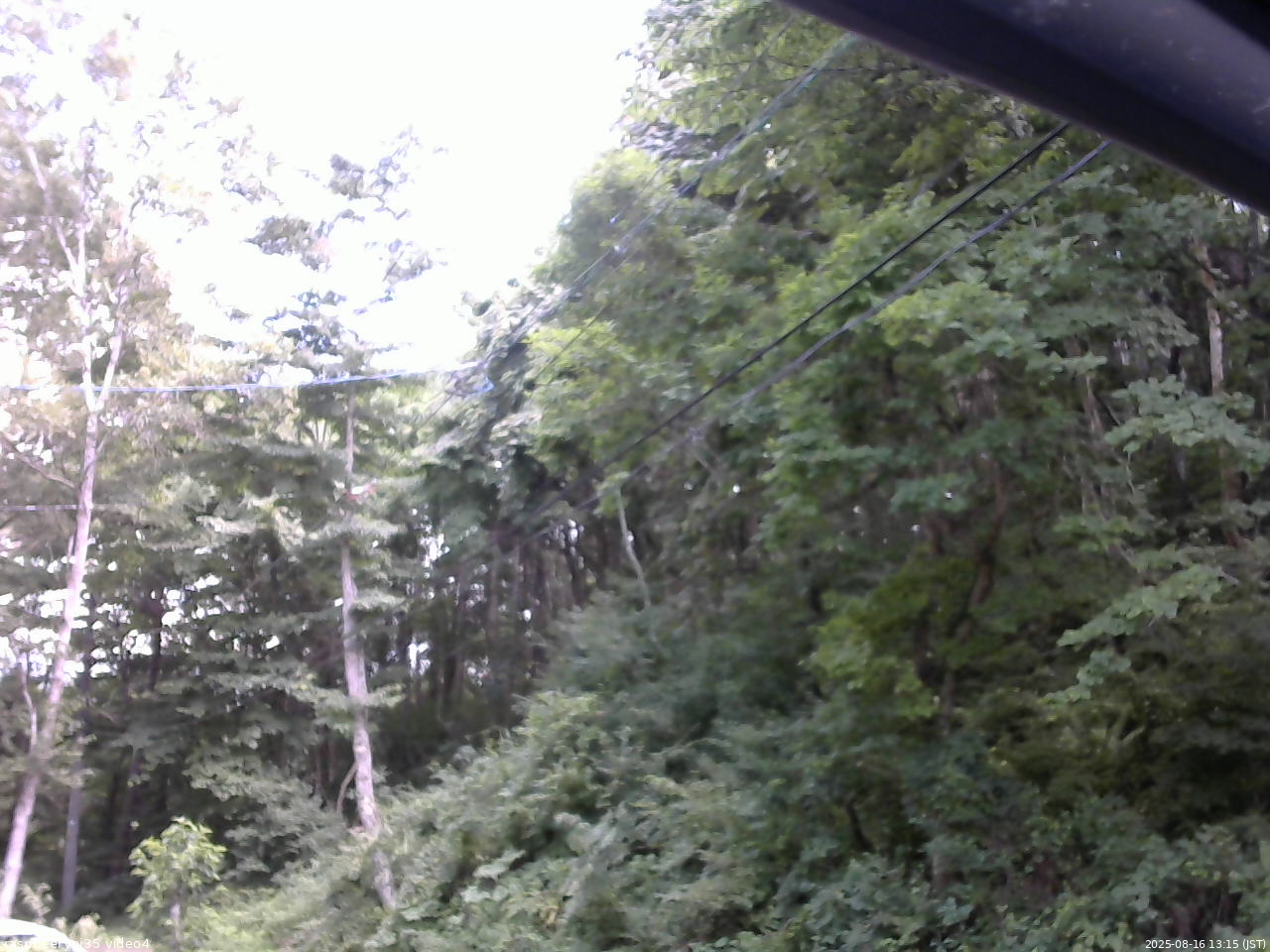 長野県菅平高原 ゆたか山荘 東側上空 2025/08/16 13:15