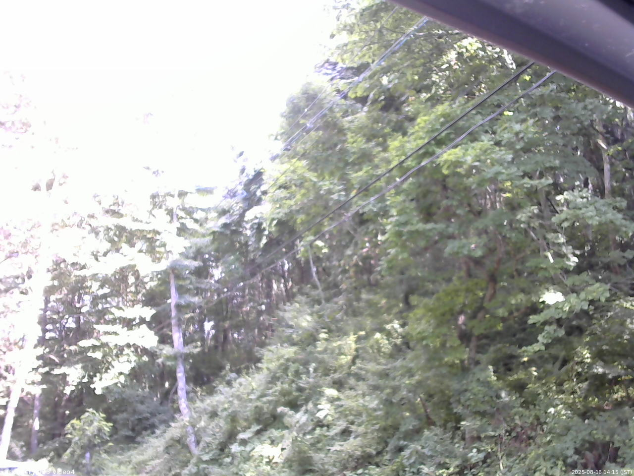 長野県菅平高原 ゆたか山荘 東側上空 2025/08/16 14:15